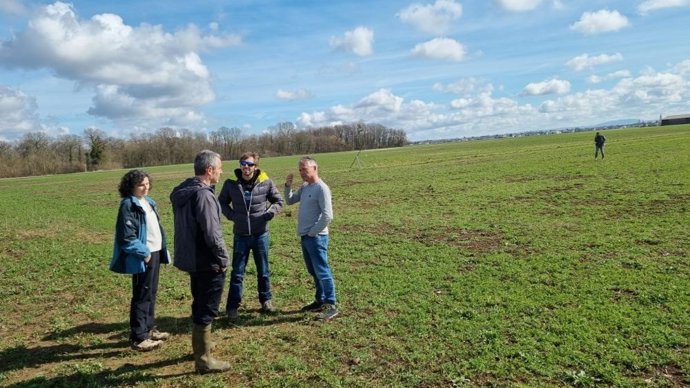 Los investigadores del Serida autores del estudio.