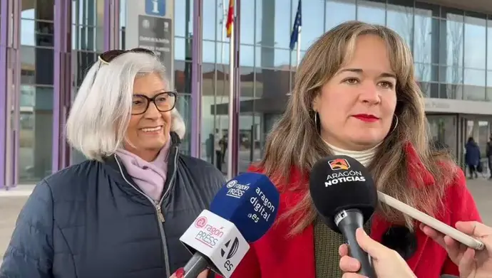 María Goikoetxea y Pilar Gimeno en la Ciudad de la Justicia