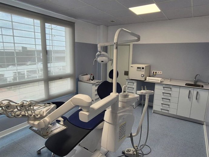 El Área Norte de Málaga renueva sus gabinetes de salud bucodental y lleva este servicio a la zona de Mollina.