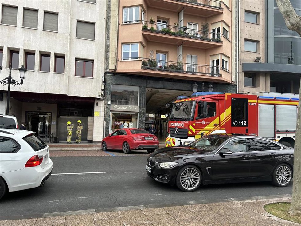 Al lugar han acudido Bomberos del Ayuntamiento de Logroño
