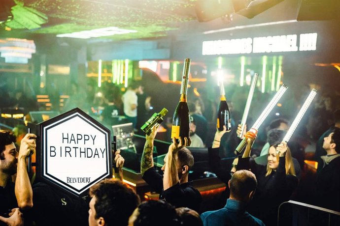 Spain Nightlife confirma la prohibición de usar bengalas de fuego en espacios interiores de ocio