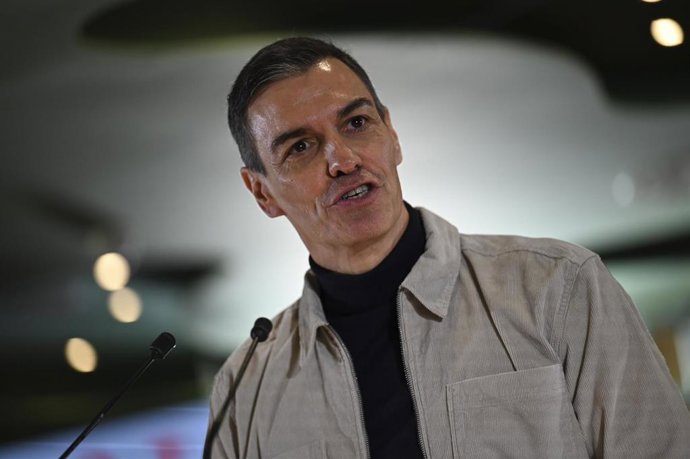 El secretario general del PSOE y presidente del Gobierno, Pedro Sánchez, participa en un mitin de campaña, a 25 de enero de 2026, en Huesca, Aragón (España). La campaña de las elecciones autonómicas de Aragón ya está en marcha y culminará el próximo domin