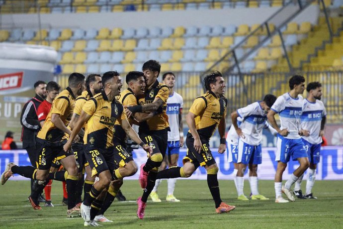 Futbol, Coquimbo Unido vs Universidad  Final Supercopa 2026 lLos jugador esde Coquimbo Unido, celebran  después fue ganar la final de la Supercopa realizada en el estadio Sausalito de Viña del Mar, Chile. 25/01/2026 Martin Thomas/Photosport  Football,