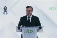 Vox descalifica el 'funeral laico' por la tragedia de Adamuz y critica el protagonismo de políticos