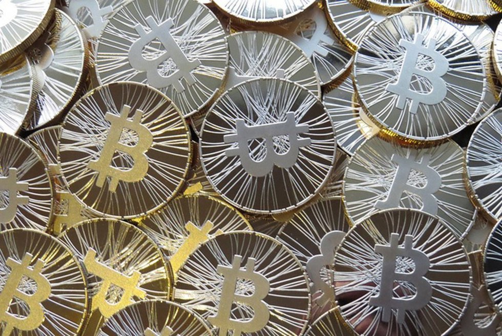 Archivo - Moneda virtual Bitcoin.