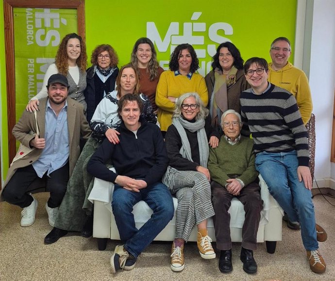 Miembros de la Asamblea General de MÉS per Inca.