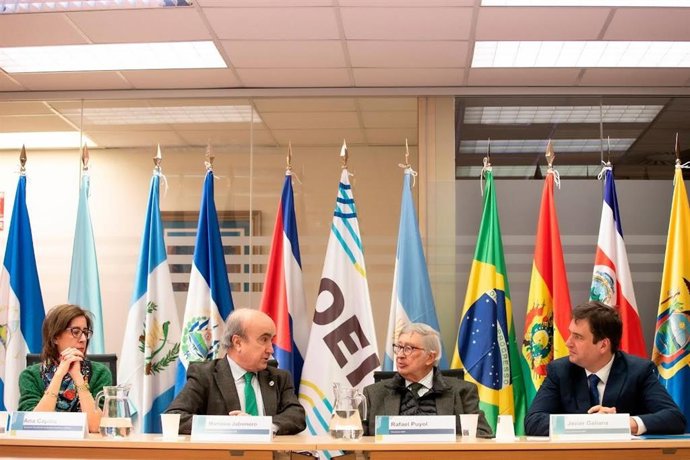 Un total de 520 nuevas becas OEI-UNIR potencian la formación de estudiantes iberoamericanos