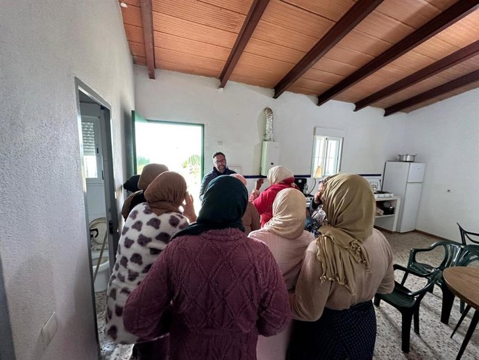 Vivienda de temporeras en una de las empresas asociadas al Prelsi.