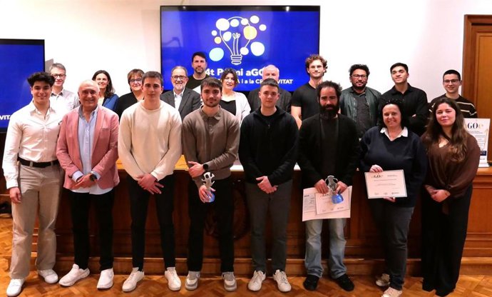 Momento de la entrega de premios.