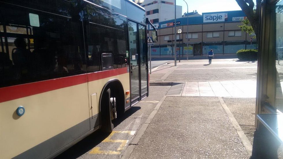 Archivo - Autobús público de Logroño