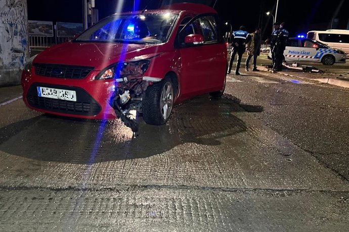 Investigado en Palencia un conductor que triplicaba la tasa de alcoholemia tras un accidente.