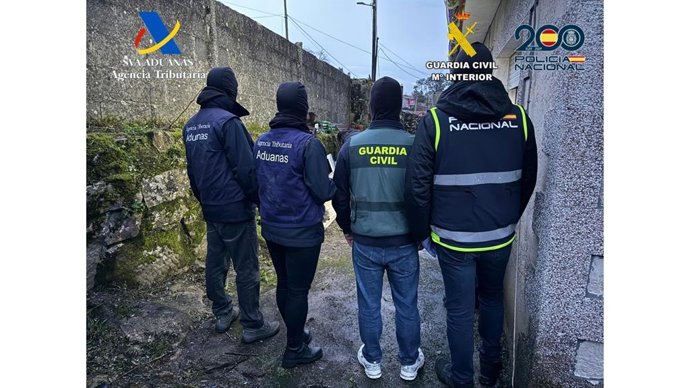 Operación conjunta en las provincias de A Coruña y Pontevedra.