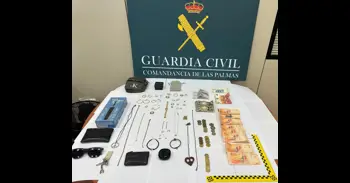 Detienen a un trabajador del aeropuerto de Fuerteventura por robar en los equipajes de viajeros