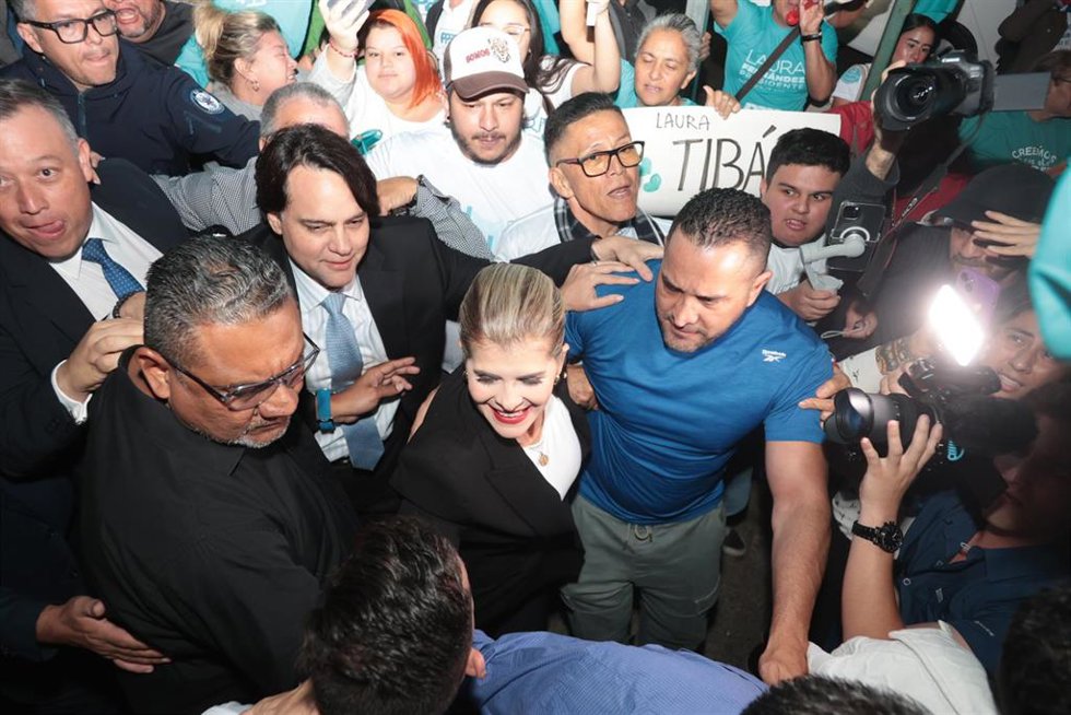 La candidata presidencial de Costa Rica, Laura Fernández.