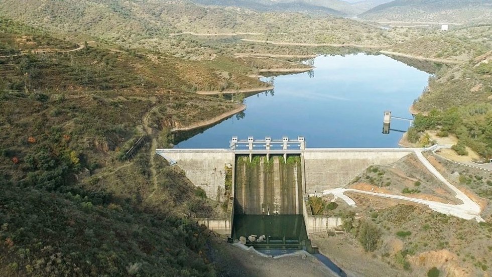 Imagen del embalse de La Minilla en El Ronquillo (Sevilla).