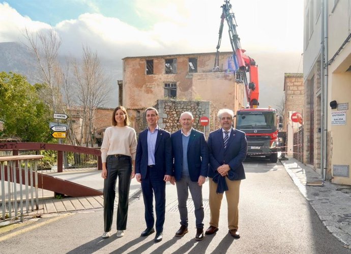 El presidente del Consell de Mallorca, Llorenç Galmés, en el inicio de las obras de Sa Fàbrica Nova de Sóller.