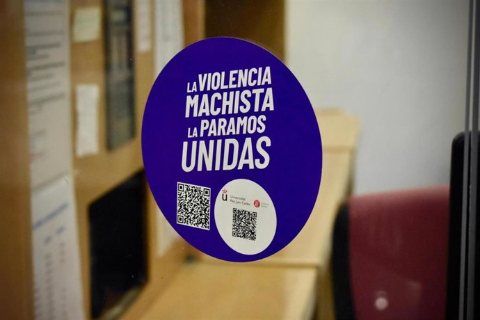 Imagen de un 'punto violeta' en la Universidad Rey Juan Carlos de Móstoles.