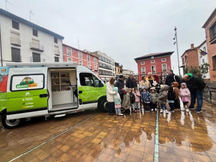 La Biblioteca Nómada suma localidades y viaja este año a 16 municipios de La Rioja para acercar la lectura al mundo rural