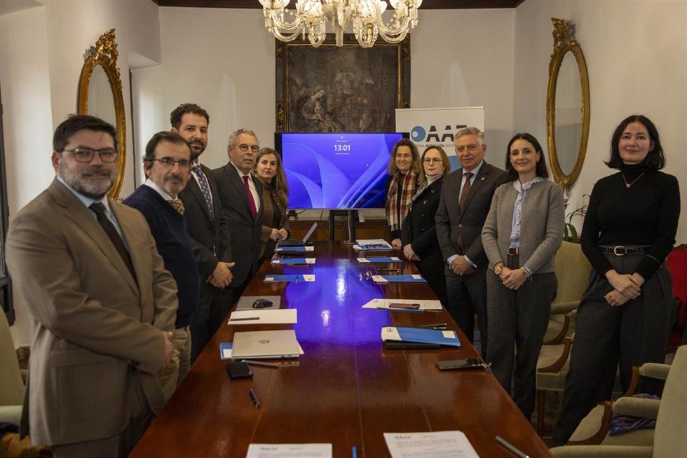 Jornada de trabajo con la Oficina Andaluza Antifraude y el organismo portugués Menac en la Diputación de Córdoba.