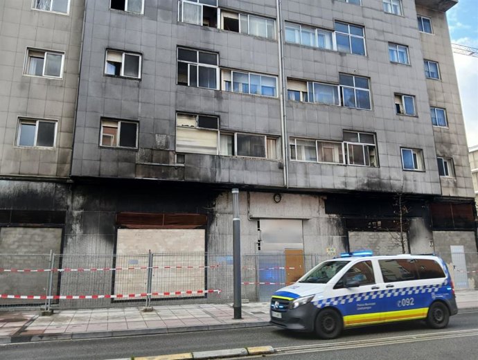 Incendio en la avenida Marcelo Celayeta.