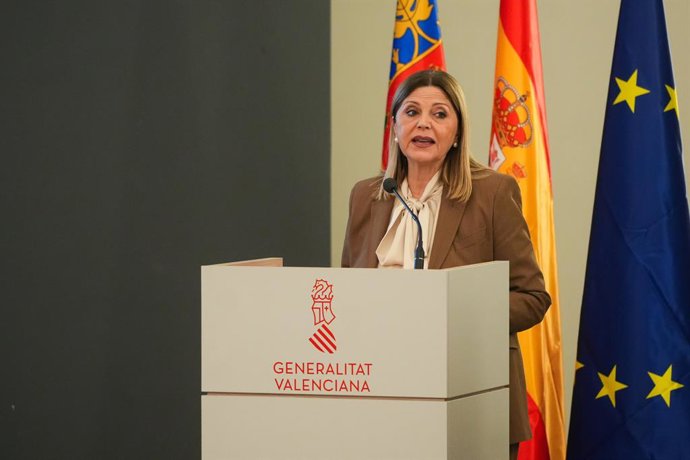 Archivo - Arxiu - La consellera d'Educació, Cultura i Universitats, Carmen Ortí, en una imatge d'arxiu