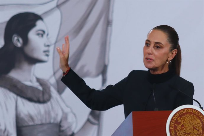 21 de janeiro de 2026, Cidade do México, Cdmx, México: A presidente do México, Claudia Sheinbaum, fala sobre a extradição de 37 chefes do tráfico mexicano em resposta a um pedido do Departamento de Justiça dos Estados Unidos, negando que essa ação tenha s