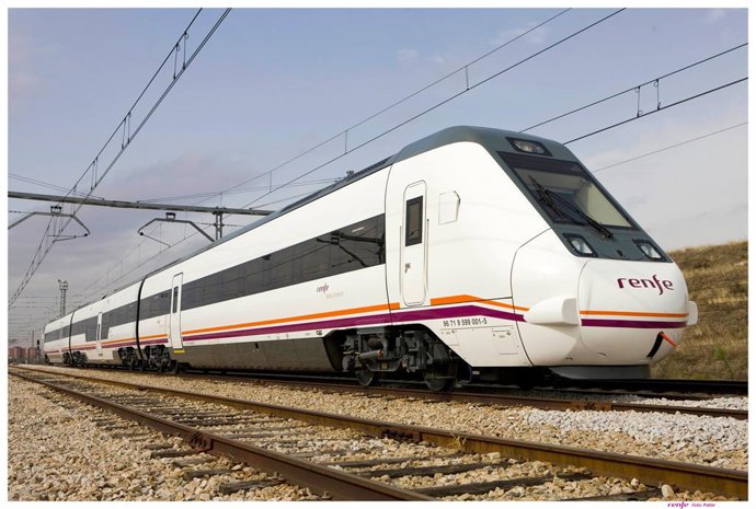 Archivo - Arxiu - Tren de Renfe