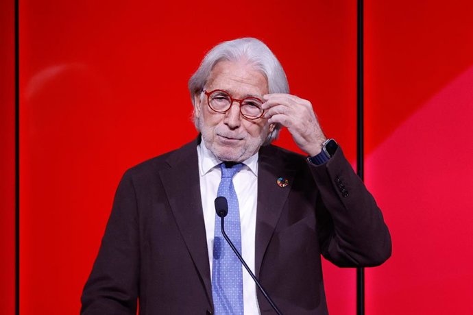 Archivo - El presidente de Foment del Treball, Josep Sánchez Llibre intervienen en un acto de la patronal catalana, a 28 de noviembre de 2025, en Barcelona, Cataluña (España).