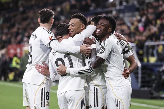 Kylian Mbappe celebra un gol con el Real Madrid CF ante el Villarreal CF.