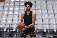 Kaiser Gates renueva por una temporada más con el UCAM Murcia