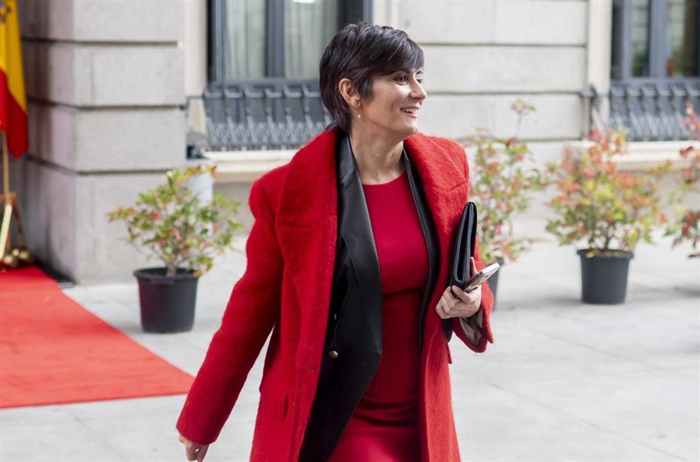 Archivo - La ministra de Vivienda, Isabel Rodríguez, en el Congreso.