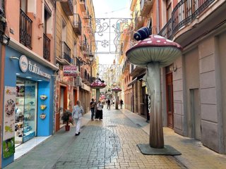 Calle San Francisco o de las Setas en la ciudad de Alicante