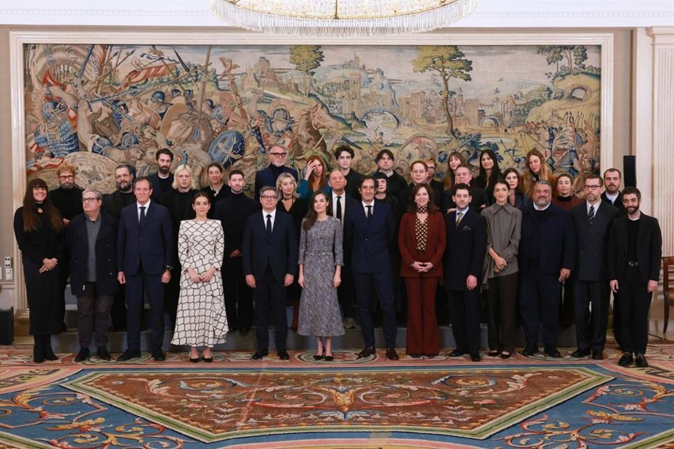 Su Majestad la Reina recibe en audiencia a los diseñadores de la 83 edición de Mercedes Benz Fashion Week Madrid