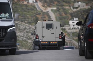 Vehículos militares israelíes en Cisjordania