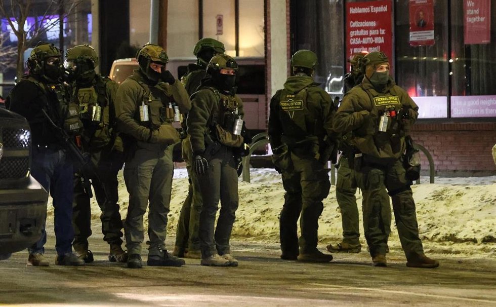 Agentes federales desplegados en el centro de Minneapolis, en Minnesota, Estados Unidos