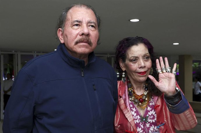Archivo - El presidente de Nicaragua, Daniel Ortega, la vicepresidenta, su esposa Rosario Murillo.