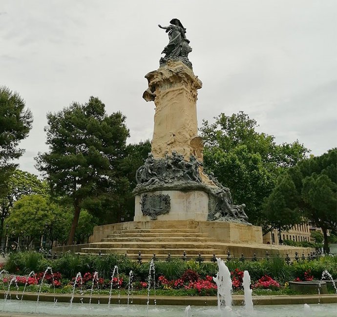 Monumento a Los Sitios de Zaragoza