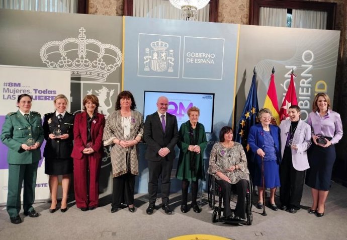 Archivo - Imagen de recurso de mujeres galardonadas en la I edición de '8M. 8 Mujeres, 8 Motivos" de la Delegación del Gobierno en Madrid.