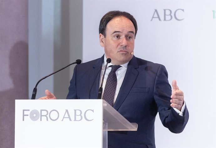 El president de la Generalitat, Juanfran Pérez Llorca, intervé en el Fòrum ABC, a 28 de gener del 2026, a Madrid (Espanya)
