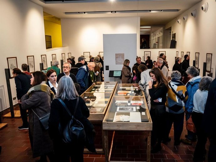 Exposició de l'artista Josep Bartolí