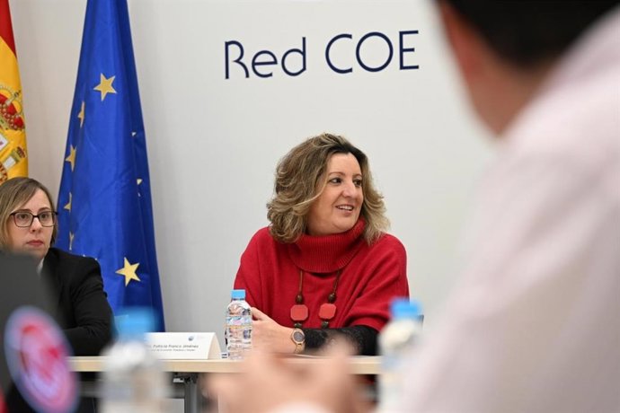 La consejera de Economía, Empresas y Empleo de Castilla-La Mancha, Patricia Franco, en la reunión del Consejo Social del COE.