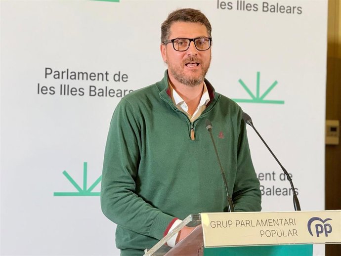 El PP ve "con buenos ojos" enmiendas de Vox sobre requisito del catalán pero "prevalecerá" la regulación de granjas