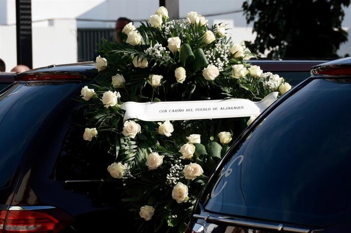 Imagen de la misa funeral la pasada semana de los cuantro miembros de la familia de Punta Umbría, residente en Aljaraque, fallecida en el accidente de Adamuz.