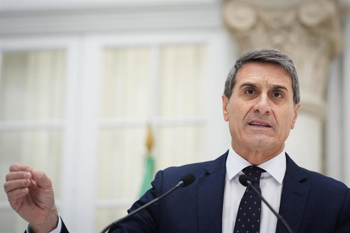 Archivo - El delegado del Gobierno de España en Andalucía, Pedro Fernández (Fotografía de Archivo)