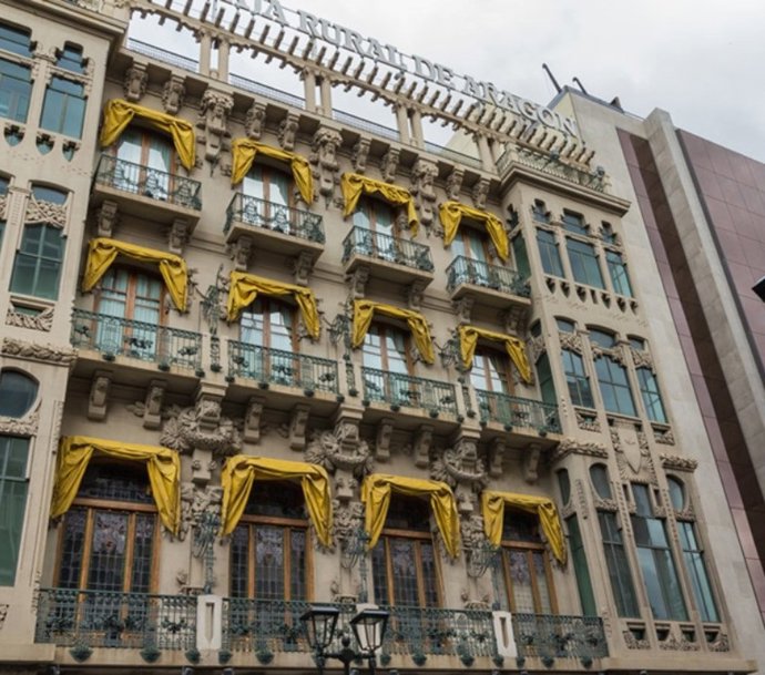 Archivo - Sede de Caja Rural de Aragón.