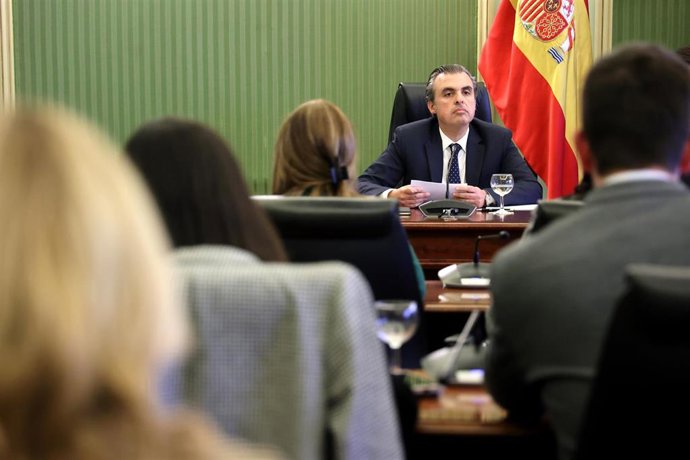 Archivo - El conseller de Educación y Universidades, Antoni Vera.