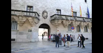 Condenan a una cadena de supermercados a indemnizar con 12.600 euros a un cliente que resbaló en uno de sus locales