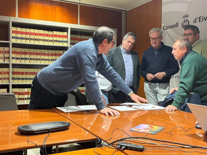 Reunión en Ibiza sobre el sector pesquero