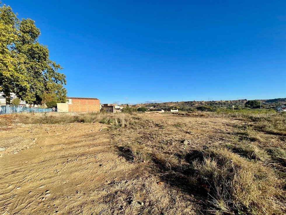 Archivo - Terrenos donde se ubicará el segundo instituto de Monzón.