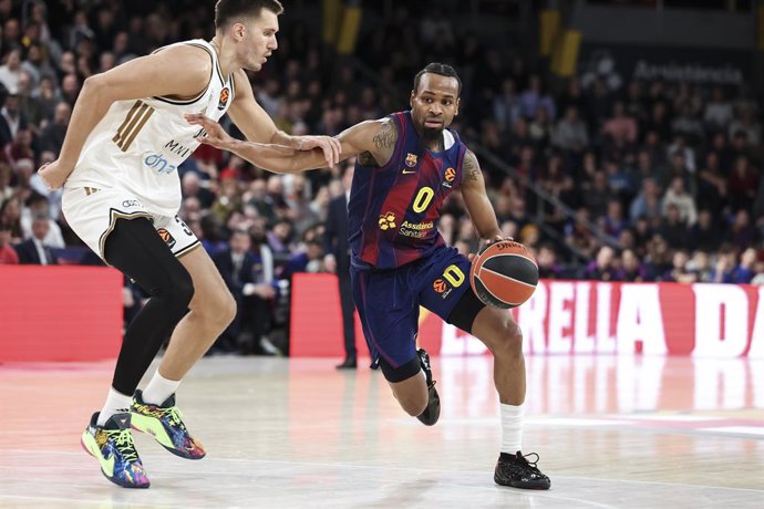 Kevin Punter of FC Barcelona in action during the EuroLeague Regular Season Round 23 match played between FC Barcelona and Dubai Basketball at Palau Blaugrana on January 20, 2026 in Barcelona, Spain.